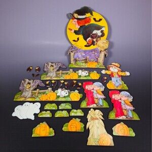 1979 Hazel the Witch American Greetings Halloween Paper Decor Centerpiece Purple
